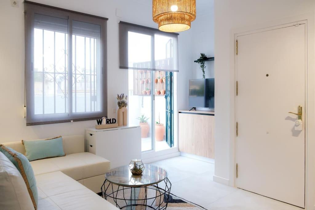 Atico Exclusivo Con Terraza En Santa Catalina Apartment Seville Ngoại thất bức ảnh